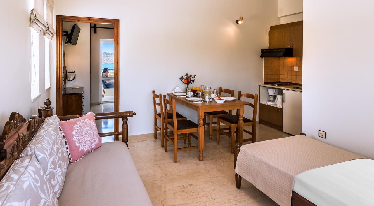 Merabello Apartments Agia Marina  Exterior photo